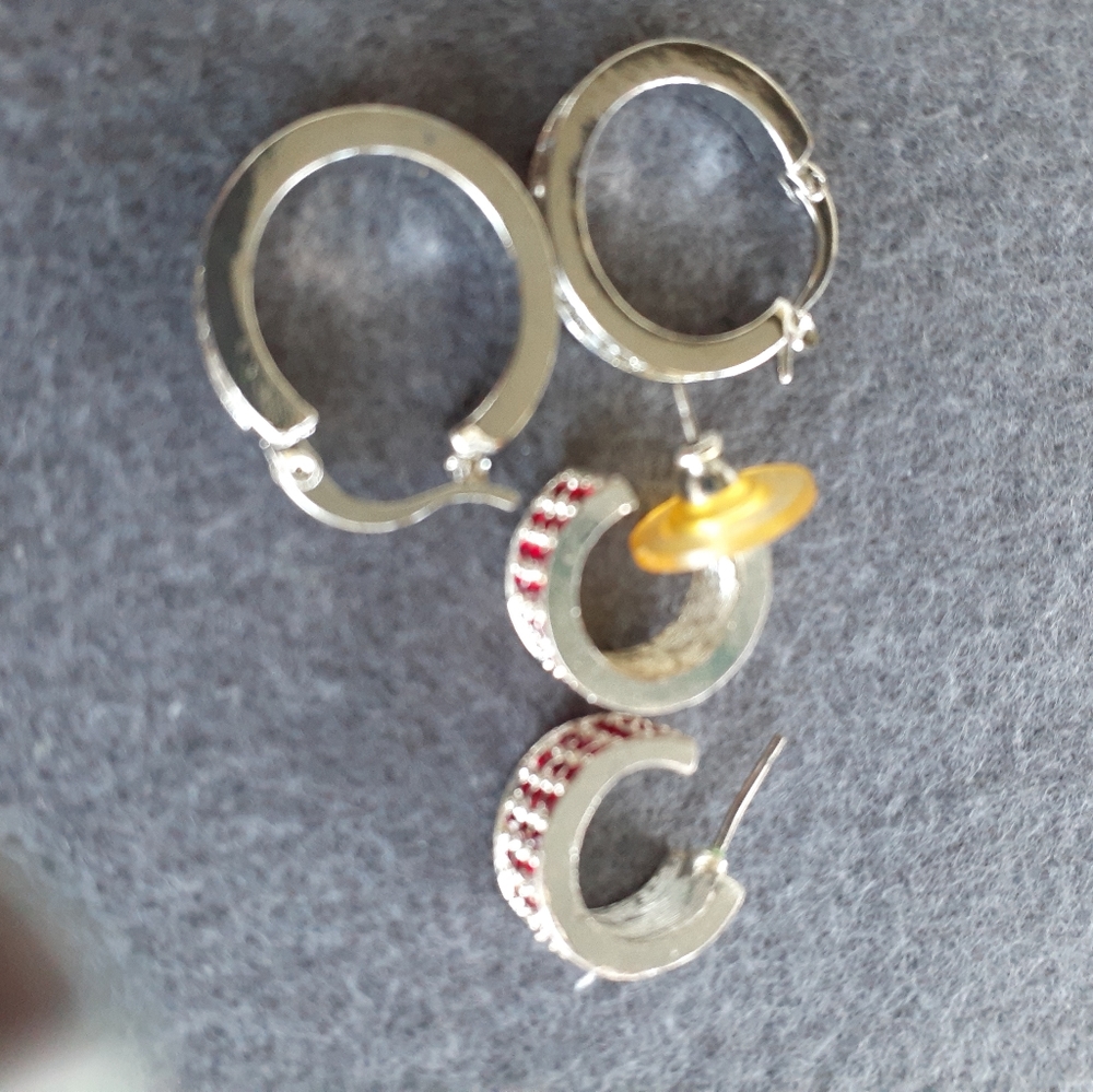 COPY - 2 sets Vintage earrings